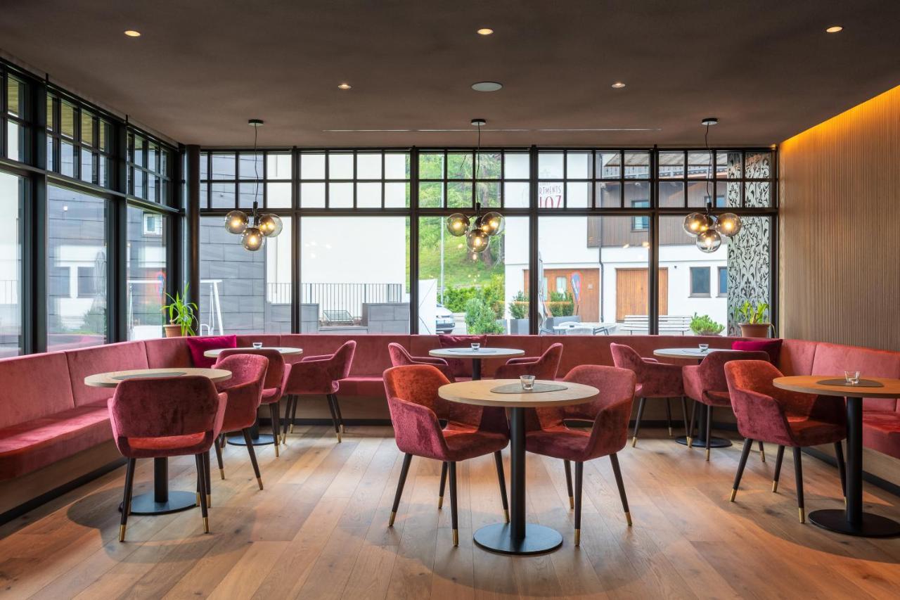 Hotel Vioz เปอิโอโฟนติ ภายนอก รูปภาพ