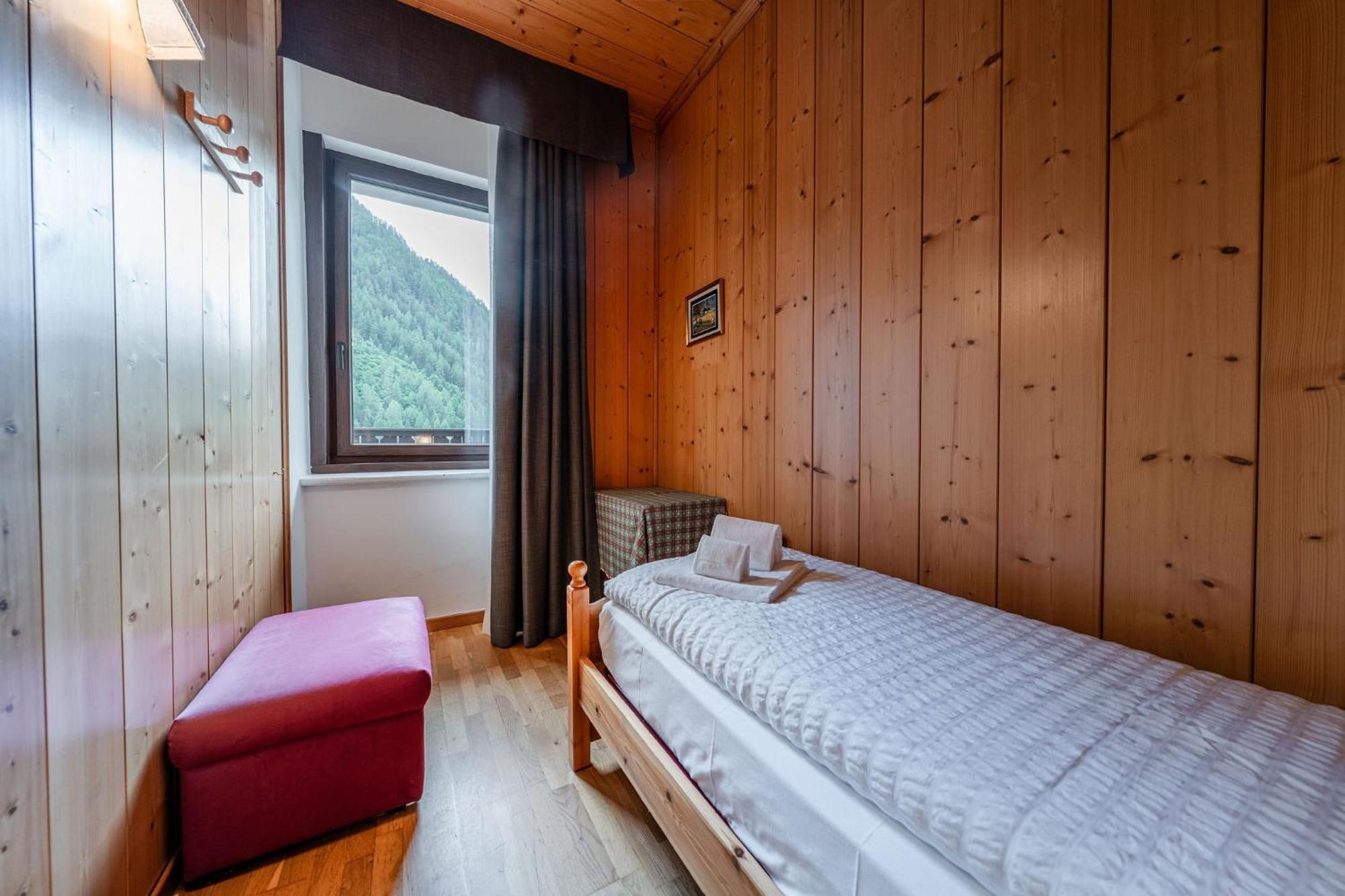 Hotel Vioz เปอิโอโฟนติ ภายนอก รูปภาพ